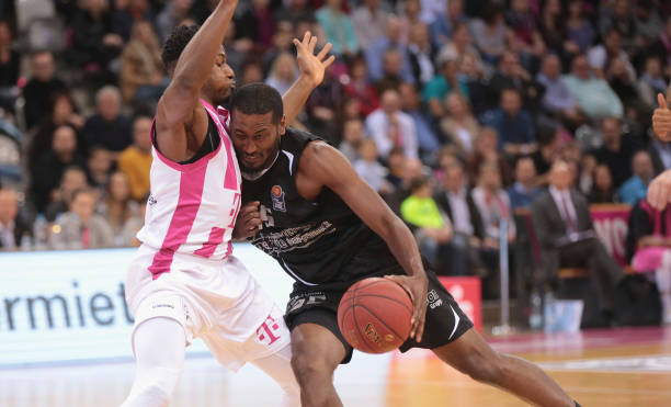 许多球迷都 许多球迷都