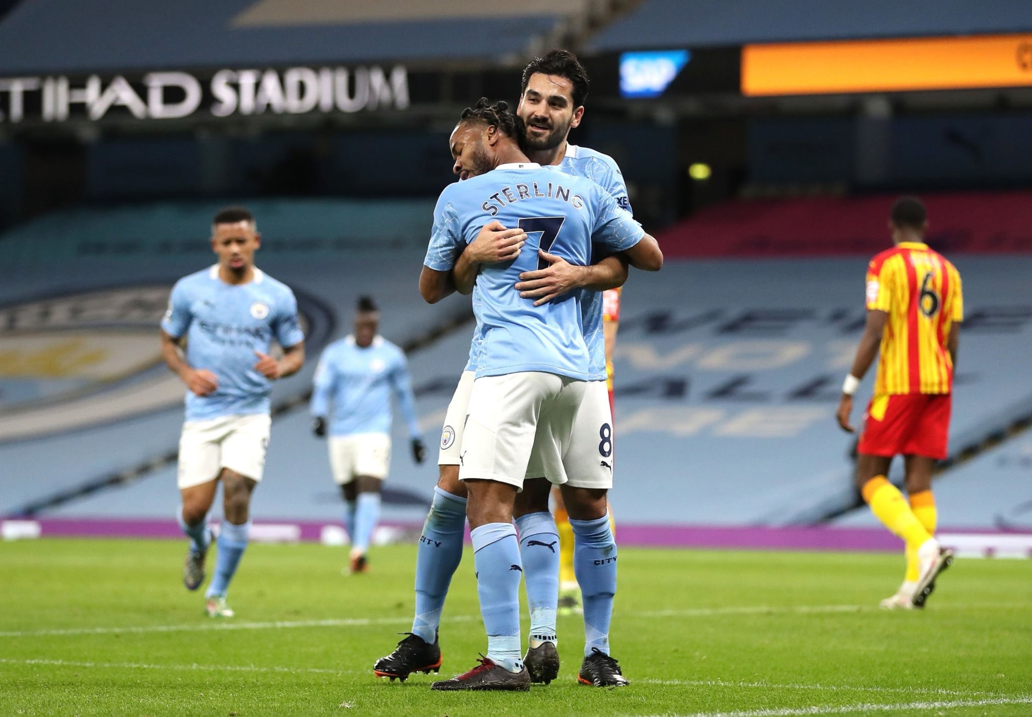 更多人群 更多人群